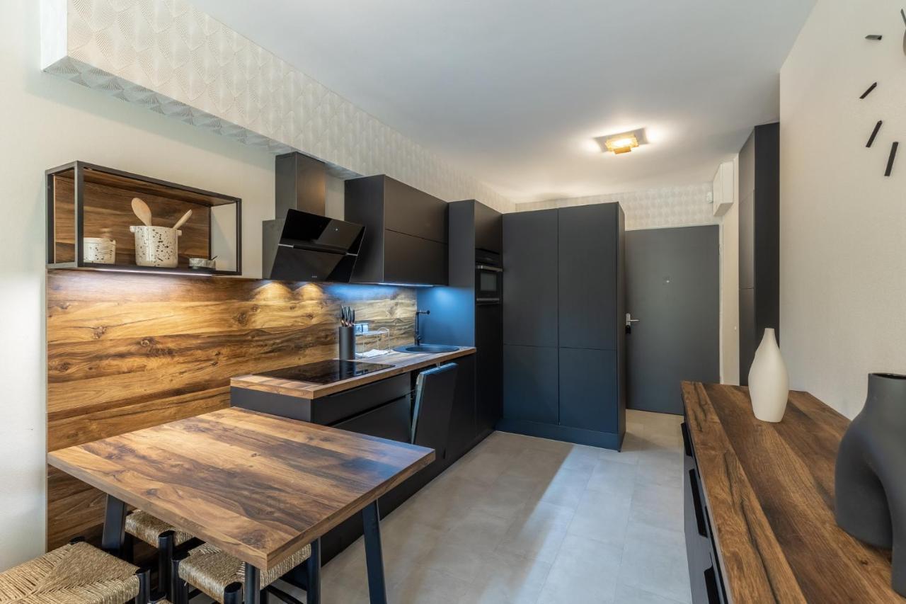 Marinelake Apartman Balatonfoeldvar By Bltn Exterior foto